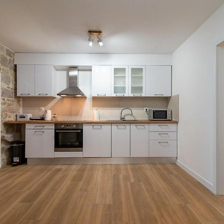 Apartman Benzon Vranjic - 4 Zvjezdice Ngoại thất bức ảnh
